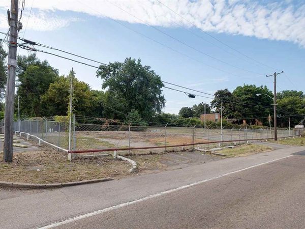 3183 N THOMAS ST, Memphis, TN 38127