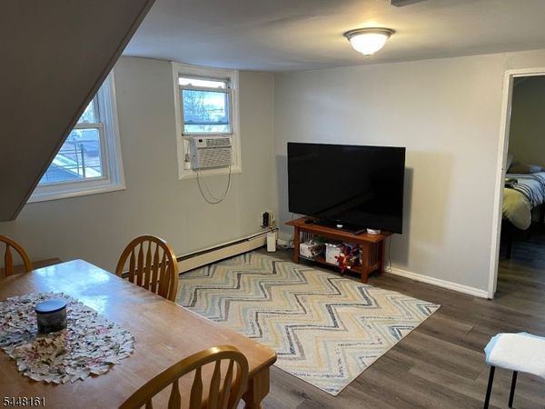 318 E 1St Ave, Unit 3, Roselle, NJ 07203