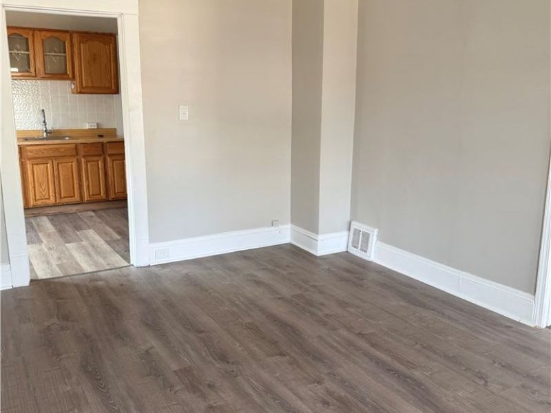 2778 E 120th Street, Unit Apt 3, Cleveland, OH 44120 Photo 3