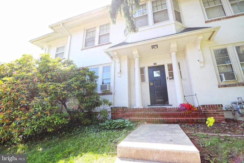 200 W SPRINGFIELD ROAD , SPRINGFIELD, PA 19064