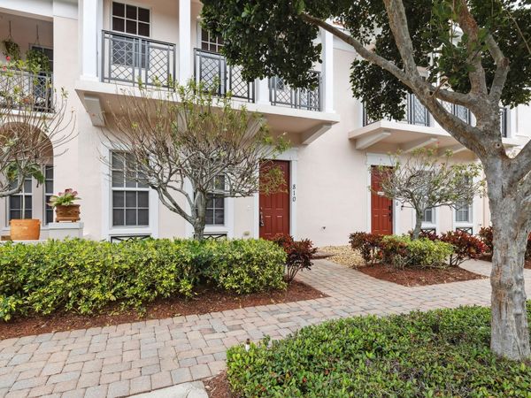 810 NW 83RD Lane, Boca Raton, FL 33487