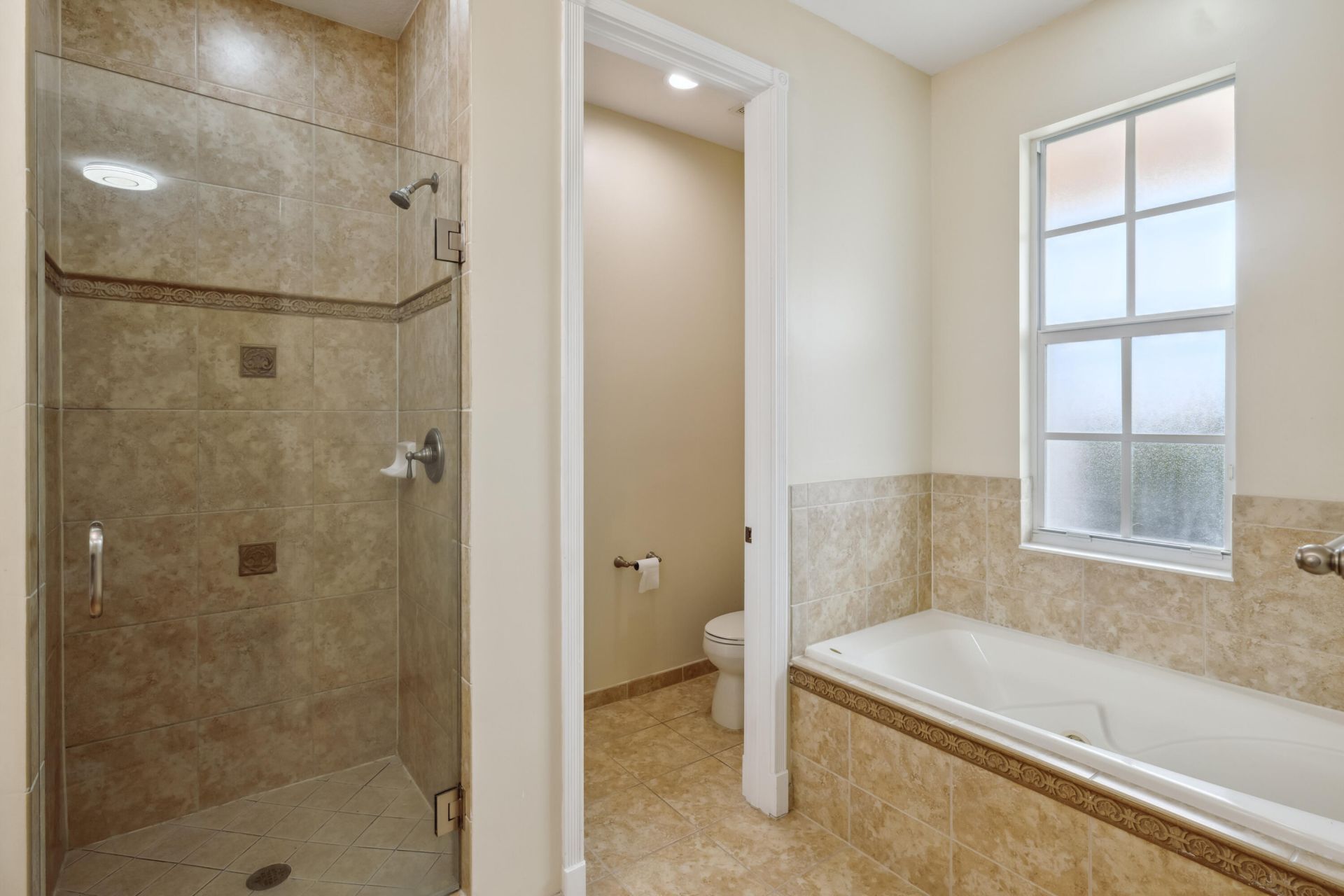 810 NW 83rd Lane, Boca Raton, FL 33487 Photo