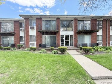 14940 Longacre Street , Detroit, MI 48227