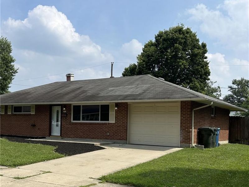5814 Beth Road, Huber Heights, OH 45424 Photo 1