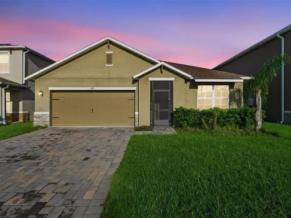 895 LAZIO CIRCLE , DEBARY, FL 32713