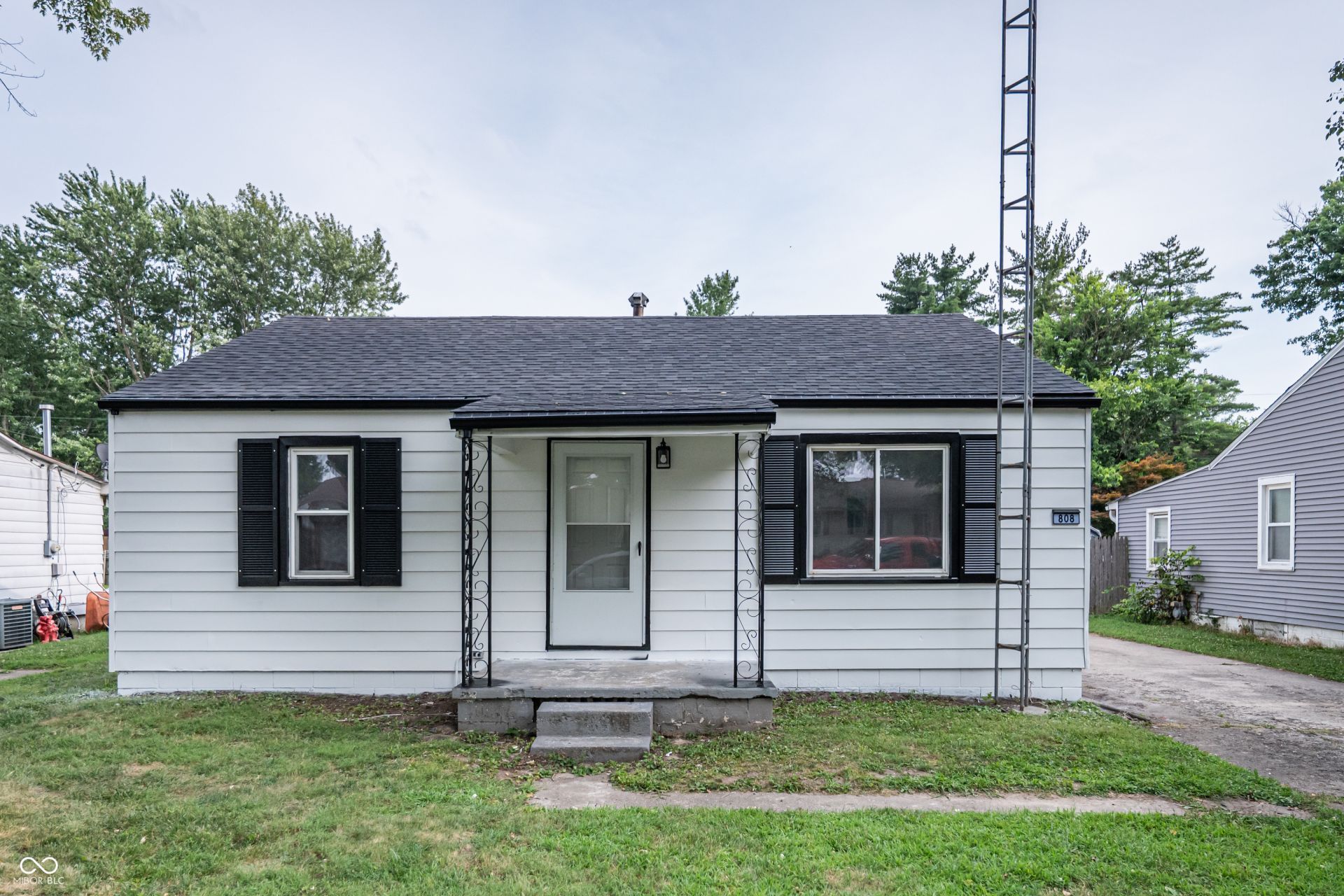 808 Ash Street, Seymour, IN 47274 Main Photo