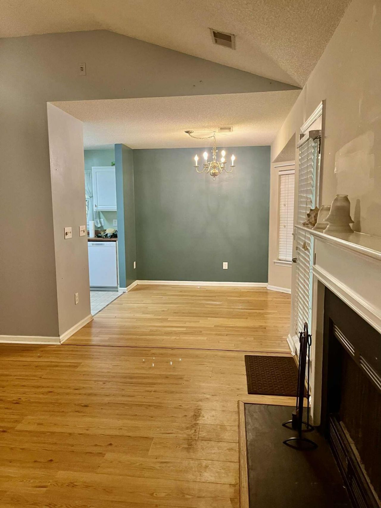 524 Beverly Drive Photo 5