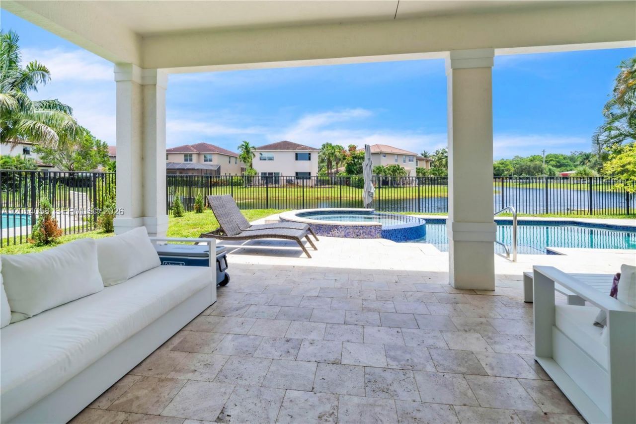 4587 San Mellina Dr, Coconut Creek, FL 33073 Photo