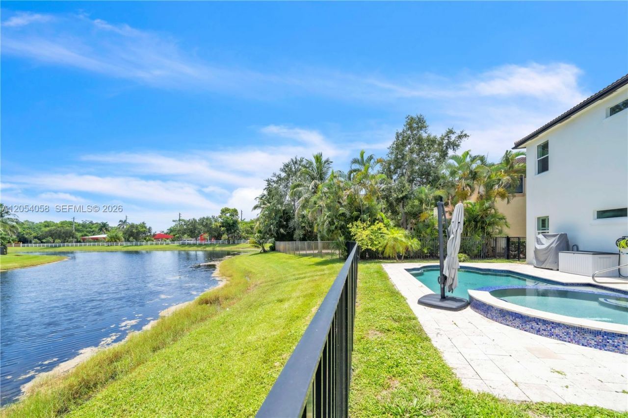 4587 San Mellina Dr, Coconut Creek, FL 33073 Photo