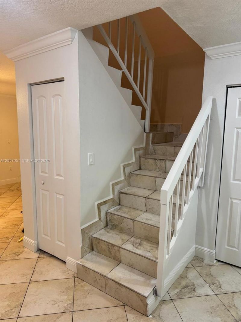 10851 SW 6th St , Unit 5, Sweetwater, FL 33174 Photo
