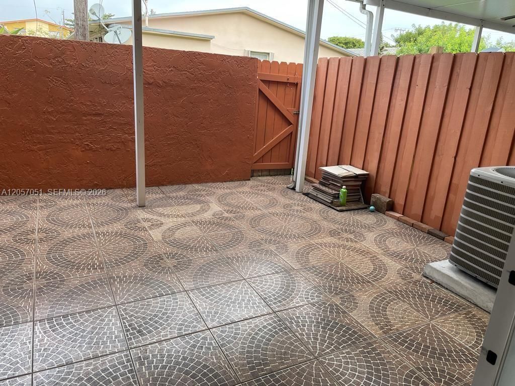 10851 SW 6th St , Unit 5, Sweetwater, FL 33174 Photo