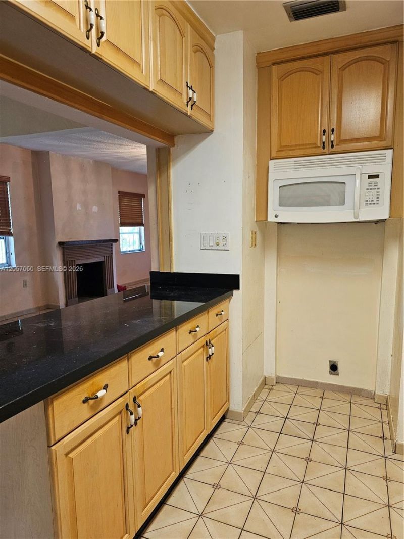 310 Ponce De Leon Blvd, Coral Gables, FL 33134 Photo