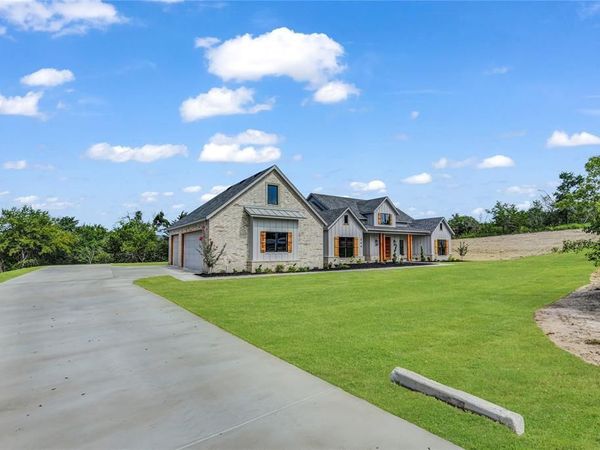 544 Aermotor Loop, Weatherford, TX 76085