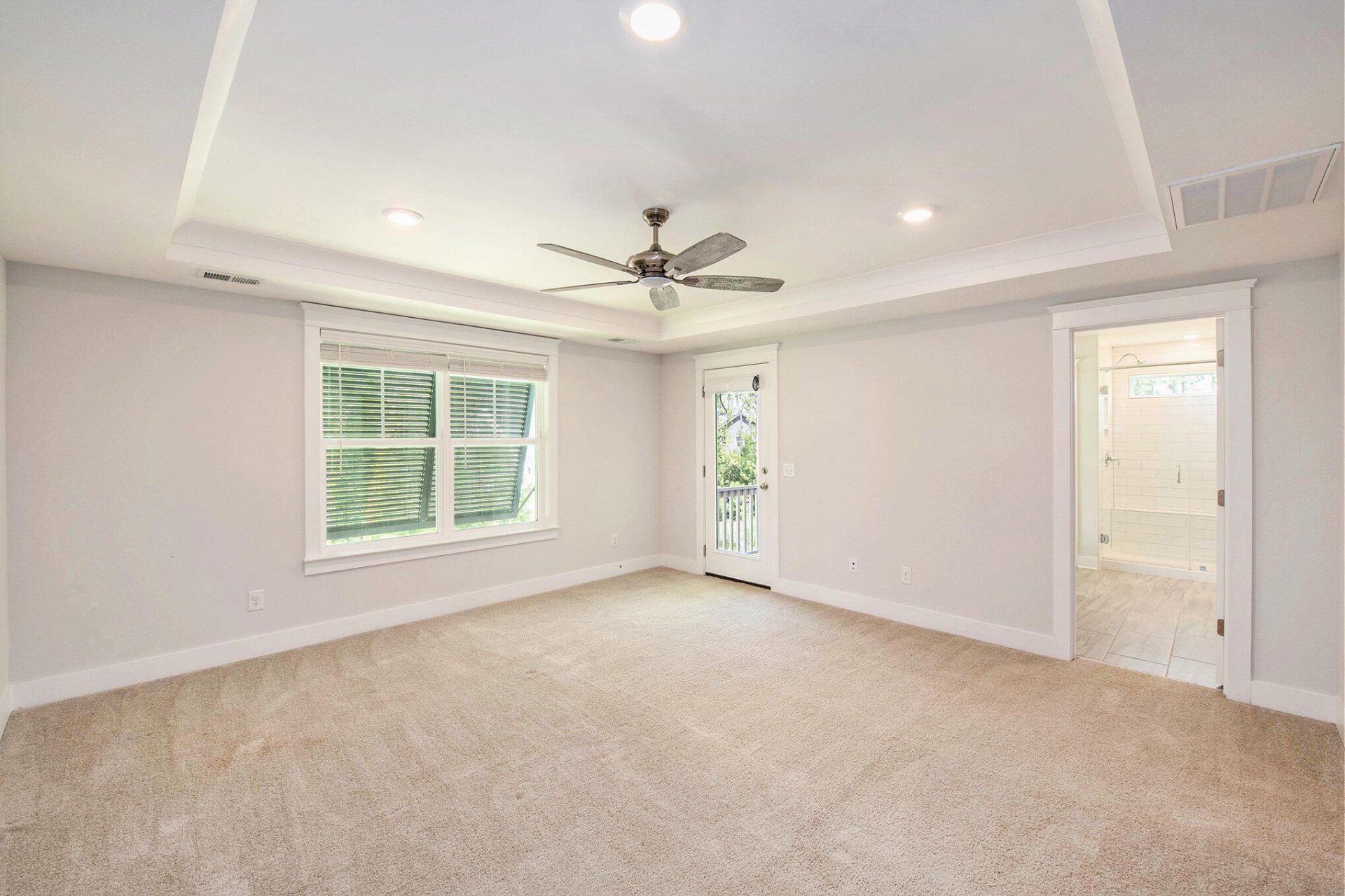2932 Sarnoff Street Photo 11