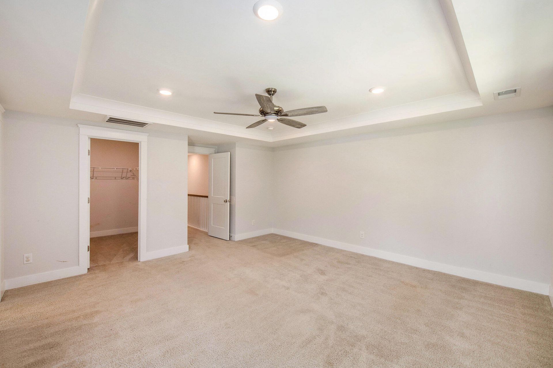 2932 Sarnoff Street Photo 12