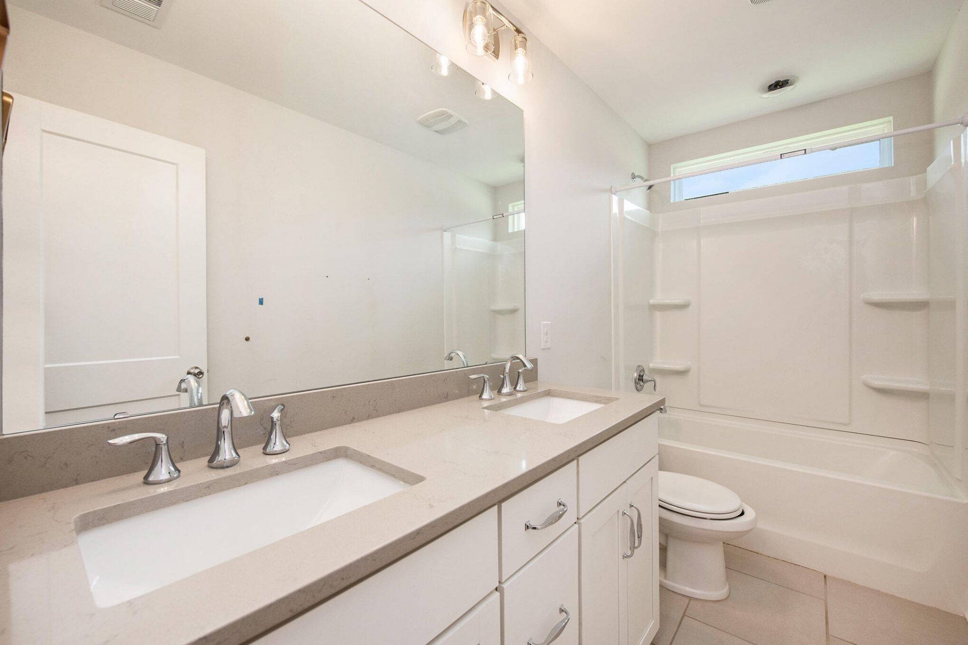 2932 Sarnoff Street Photo 18