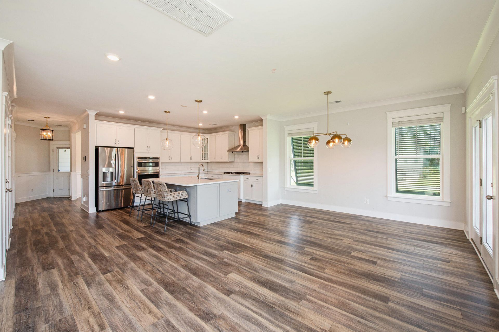 2932 Sarnoff Street Photo 9