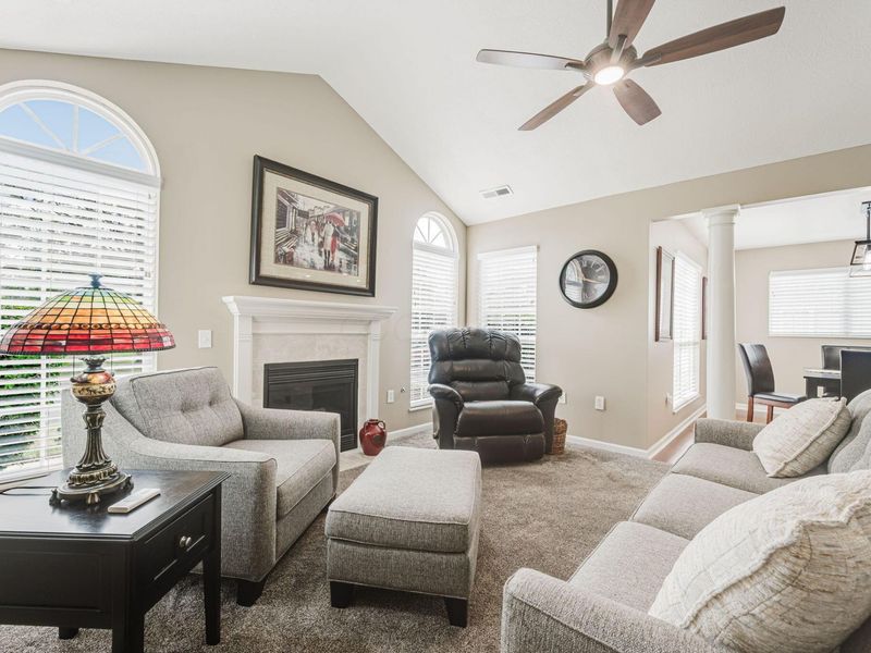 141 Glade Springs Drive, Blacklick, OH 43004 Photo 6