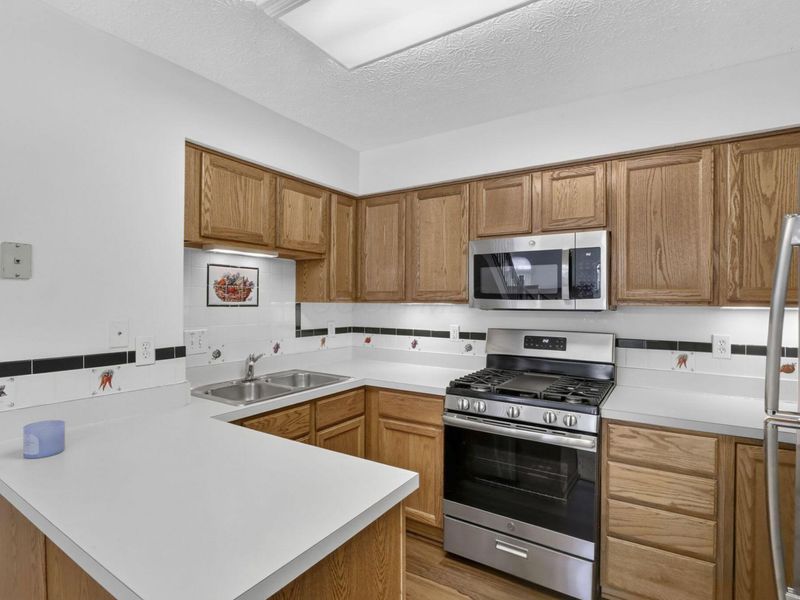 521 Brickstone Drive, Delaware, OH 43015 Photo 10