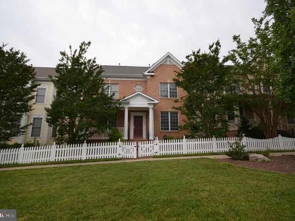 819 ROYAL CRESCENT CRESCENT , ROCKVILLE, MD 20850