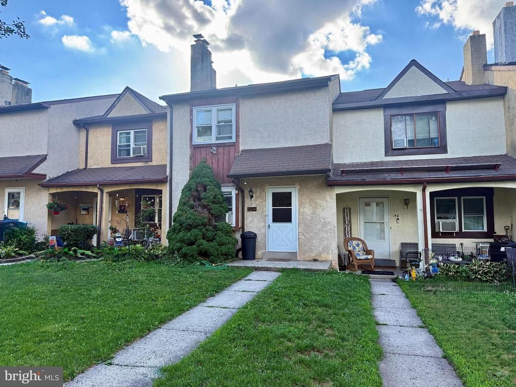 1504 WALNUT RIDGE , POTTSTOWN, PA 19464