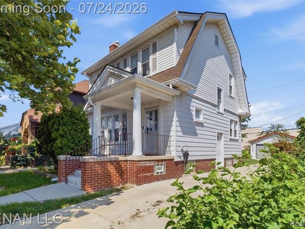 5056 Maple Street, Dearborn, MI 48126