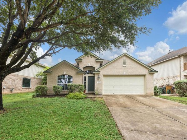 230 Middle Creek CRK, Buda, TX 78610