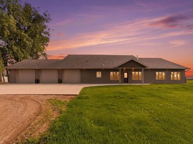 40642 215th Street, Belgrade, MN 56312