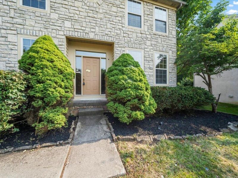 7921 Panary Court, Reynoldsburg, OH 43068 Photo 5