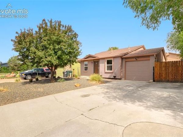 3117 Moonbeam Circle, Colorado Springs, CO 80916