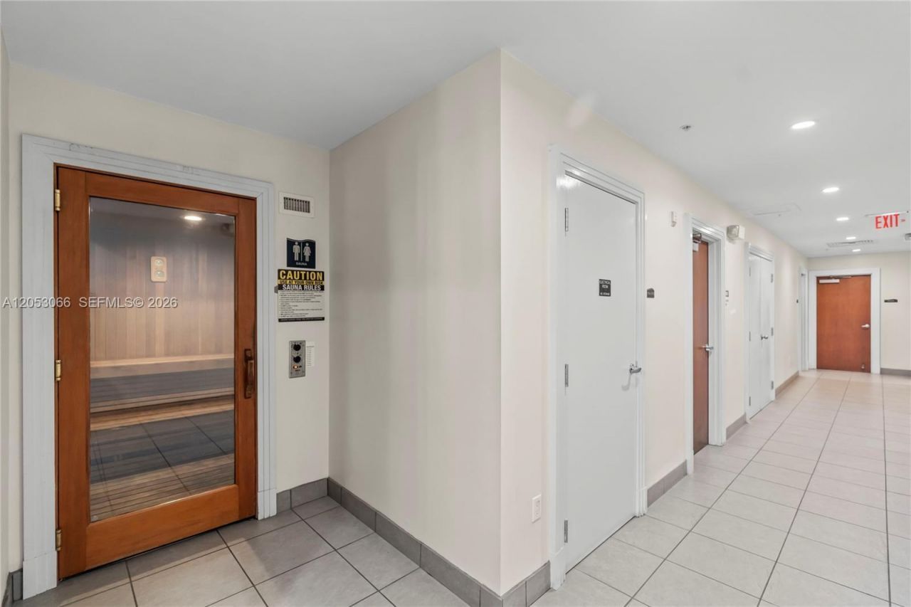3000 S Ocean Dr, Unit 1516, Hollywood, FL 33019 Photo