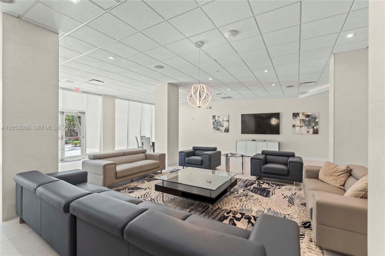 3000 S Ocean Dr, Unit 1516, Hollywood, FL 33019 Photo