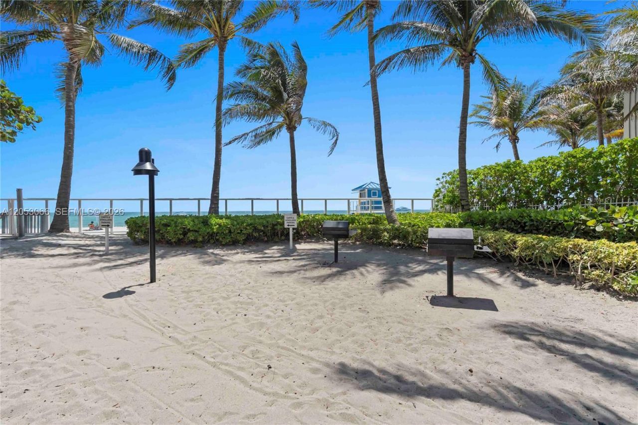 3000 S Ocean Dr, Unit 1516, Hollywood, FL 33019 Photo