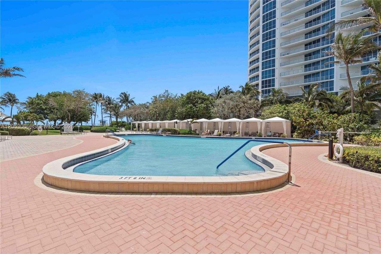 3000 S Ocean Dr, Unit 1516, Hollywood, FL 33019 Photo