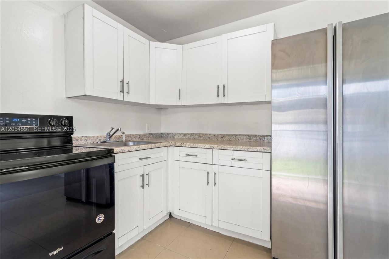 3527 NW 34th St , Miami, FL 33142 Photo