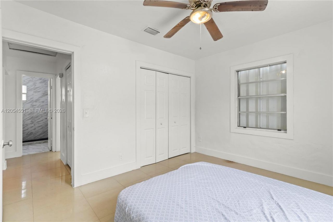 3527 NW 34th St , Miami, FL 33142 Photo