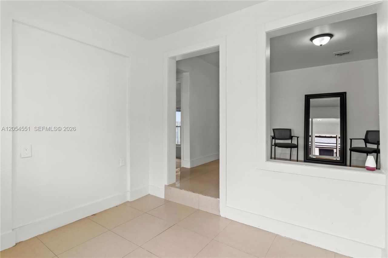 3527 NW 34th St , Miami, FL 33142 Photo