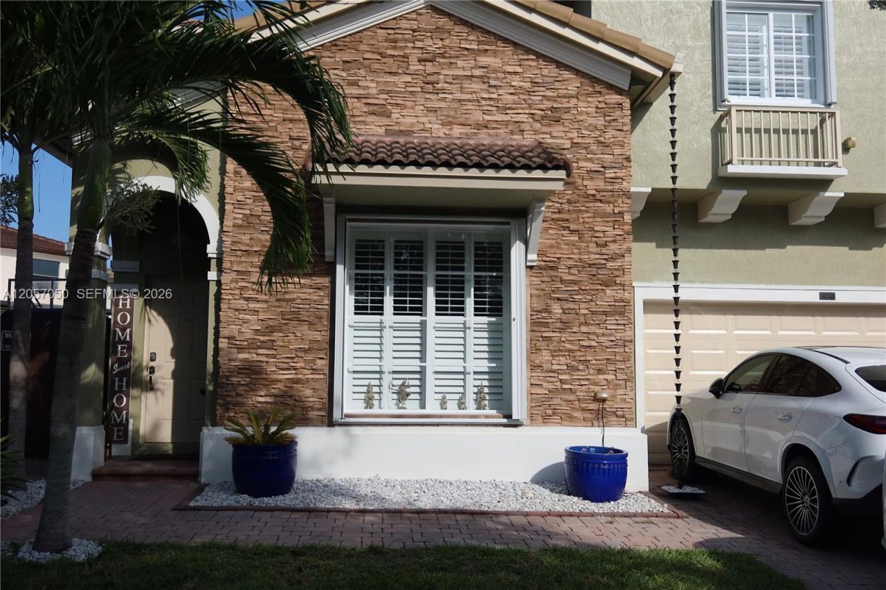 22761 SW 93rd Psge, Cutler Bay, FL 33190 Photo