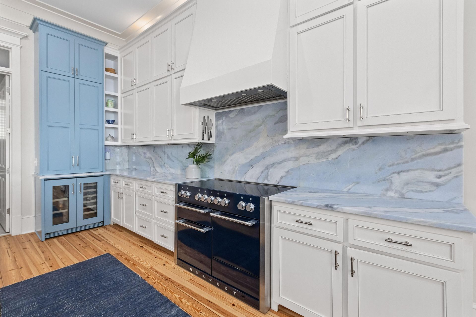 1418 Smythe Street Photo 17