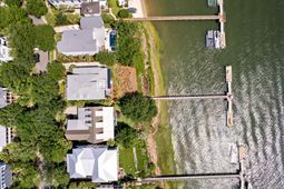 1418 Smythe Street photo 4