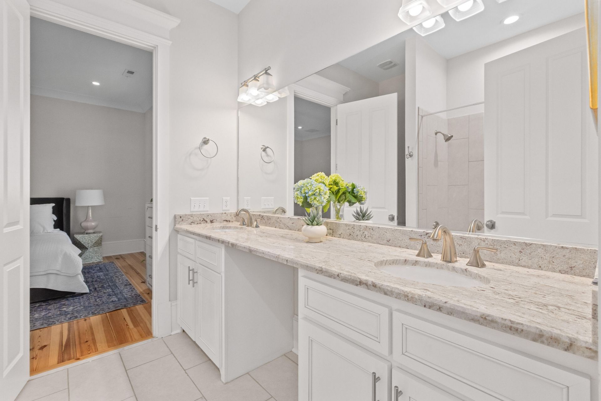 1418 Smythe Street Photo 38