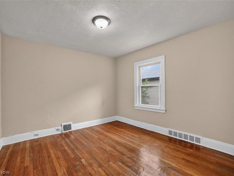 3659 E 116th Street, Cleveland, OH 44105 Photo 11