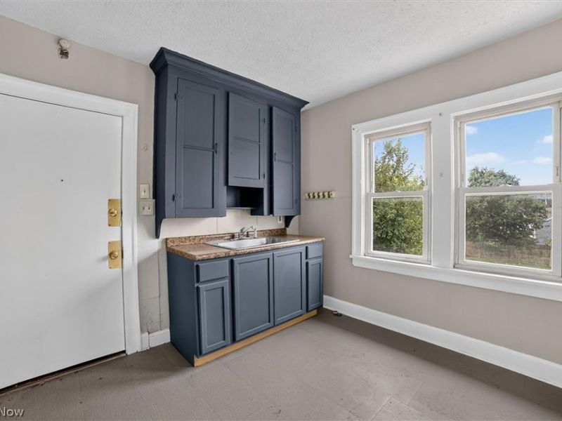 3659 E 116th Street, Cleveland, OH 44105 Photo 13