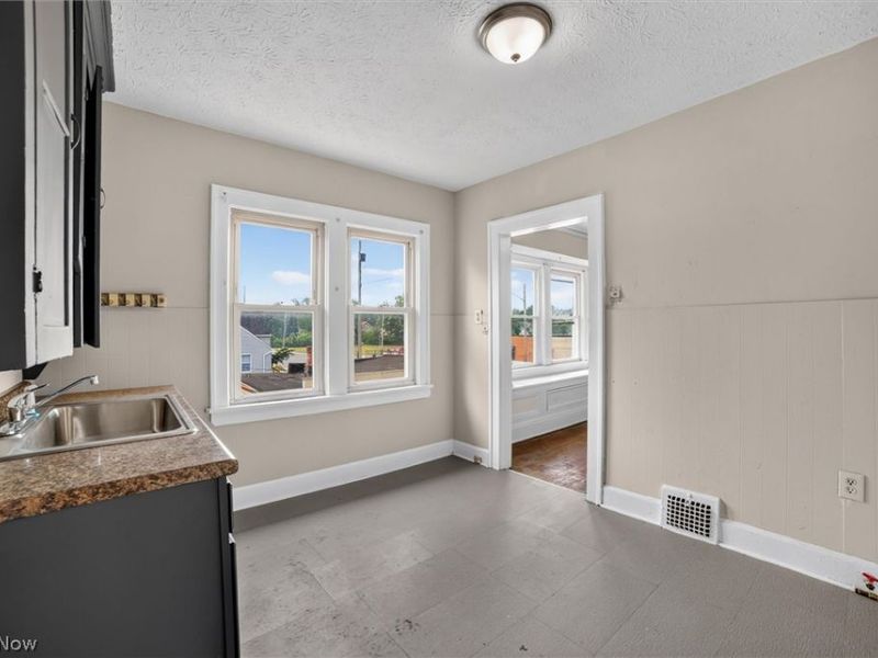 3659 E 116th Street, Cleveland, OH 44105 Photo 15