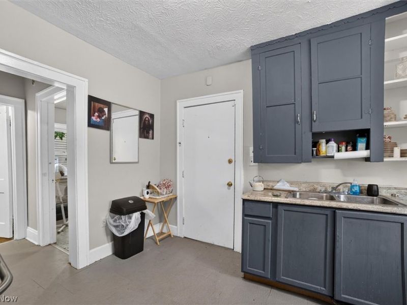 3659 E 116th Street, Cleveland, OH 44105 Photo 21