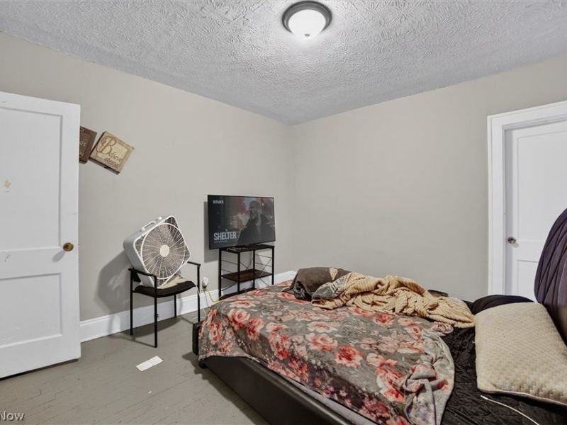 3659 E 116th Street, Cleveland, OH 44105 Photo 23