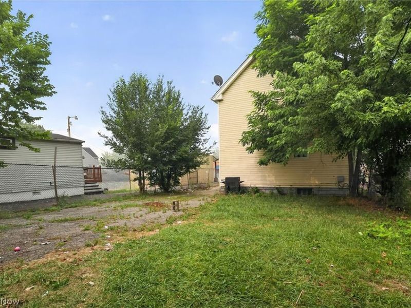 3659 E 116th Street, Cleveland, OH 44105 Photo 35