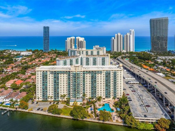 19390 Collins Ave , Unit 1519, Sunny Isles Beach, FL 33160