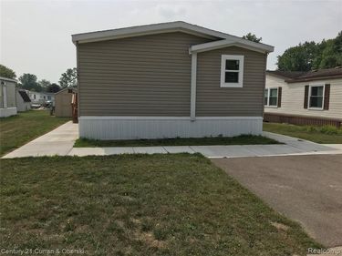 6564 E Michigan Avenue , Saline, MI 48176