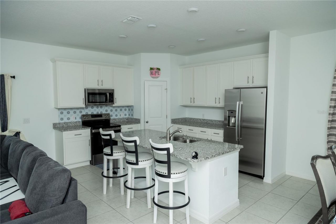 661 Crown Rose Drive , Eagle Lake, FL 33839 Photo